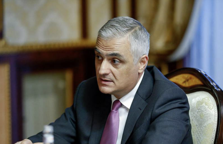 Մհեր Գրիգորյանը արձակուրդ կգնա 