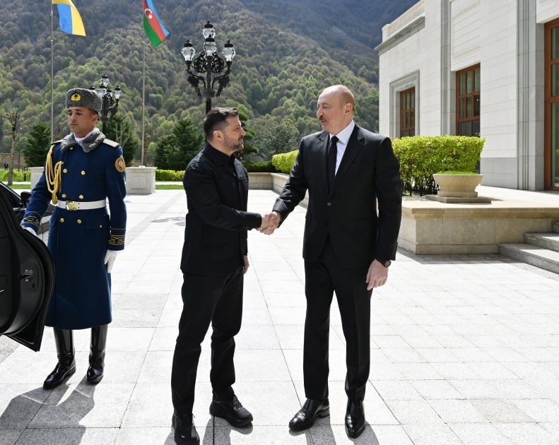 Զելենսկին ժամանել է Ադրբեջան