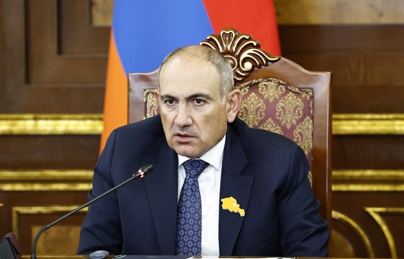Ո՞ւմ նկատի ունեք կաթողիկոս ասելով, ես այդպիսի կաթողիկոս չեմ ճանաչում. վարչապետ