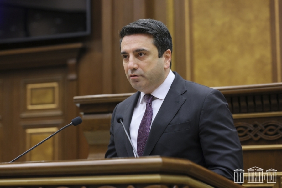 Ալեն Սիմոնյանը հրաժարվում է պատգամավորական մանդատից
