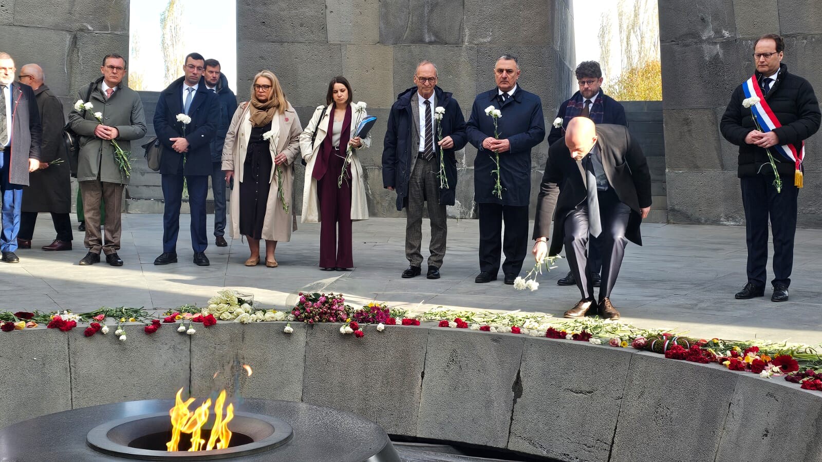 Ֆրանսիայի՝ ԱԳՆ եվրոպական հարցերով լիազոր նախարարը այցելել է Ծիծեռնակաբերդ