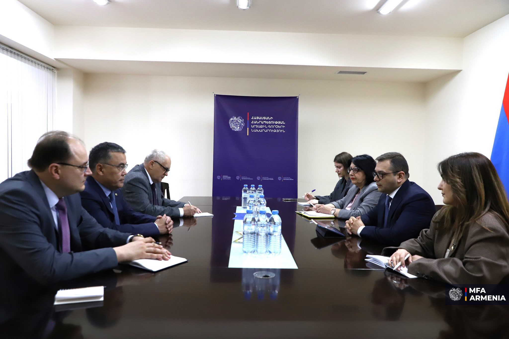 ՀՀ ԱԳ նախարարի տեղակալը հանդիպել է ԱՊՀ դիտորդական առաքելության պատվիրակության հետ