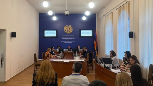 ԿԸՀ-ն սահմանել է քվեաթերթիկների նմուշները