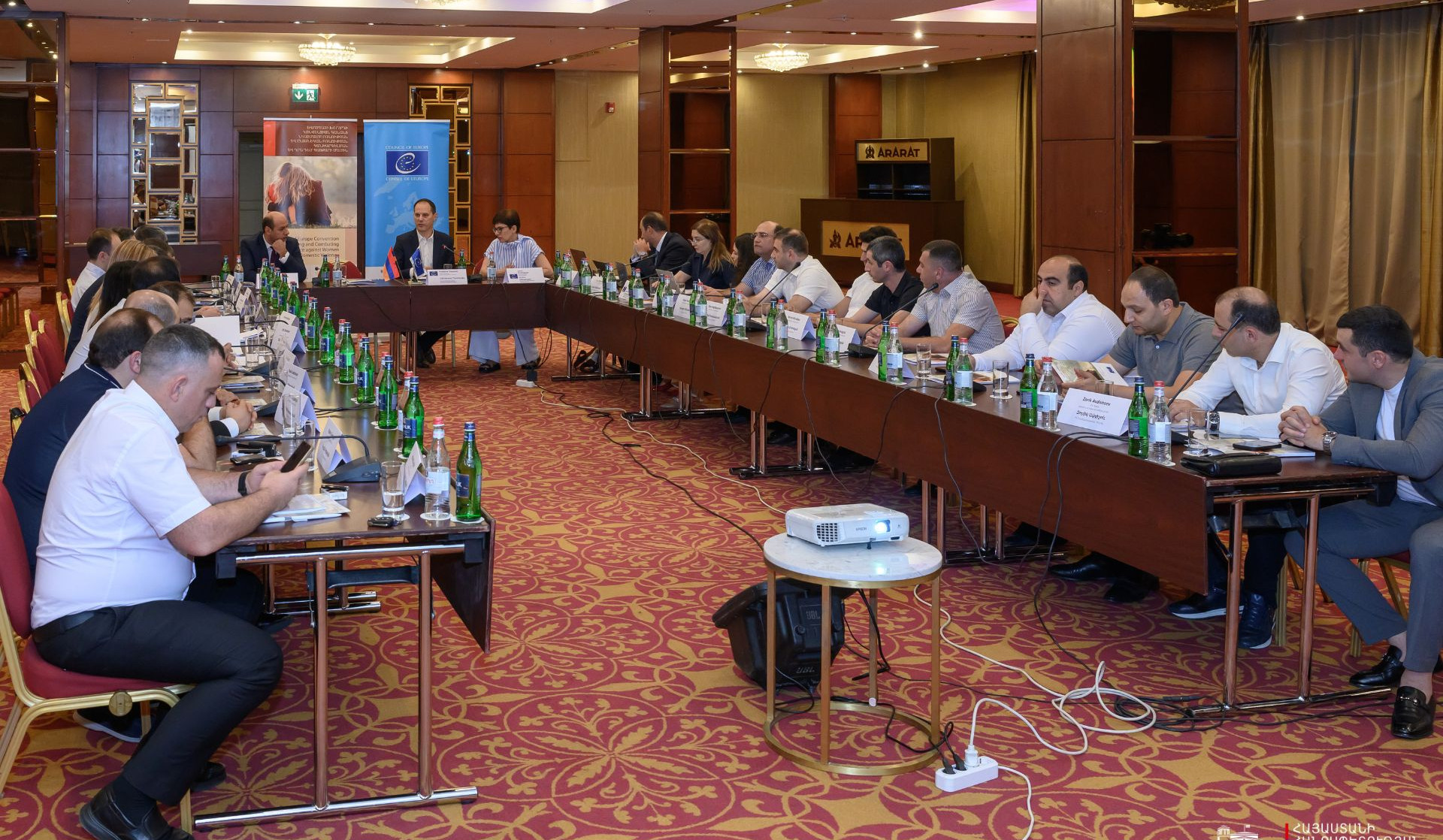 Քննարկվել են կանանց նկատմամբ բռնության և ընտանեկան բռնության կանխարգելման ուղիները
