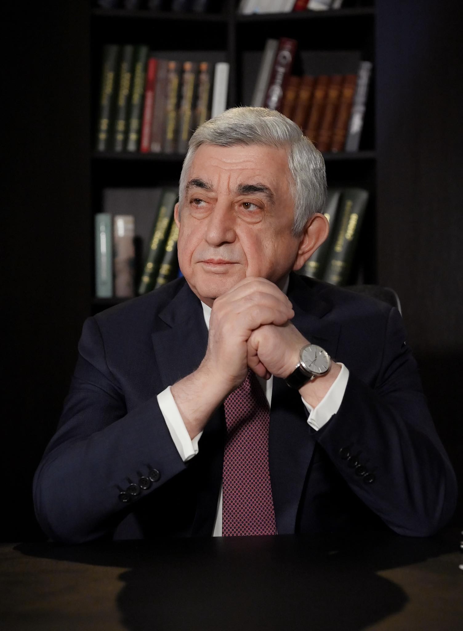 Ես չկարողացա ժողովրդին բացատրել, որովհետև ժողովուրդը չէր ցանկանում լսել։ Ես «սխալ» էի՝ լինելով ճիշտ․ Սերժ Սարգսյան