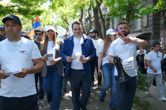 «Ուժեղ Հայաստան»-ը իրազեկման երթ անցկացրեց․