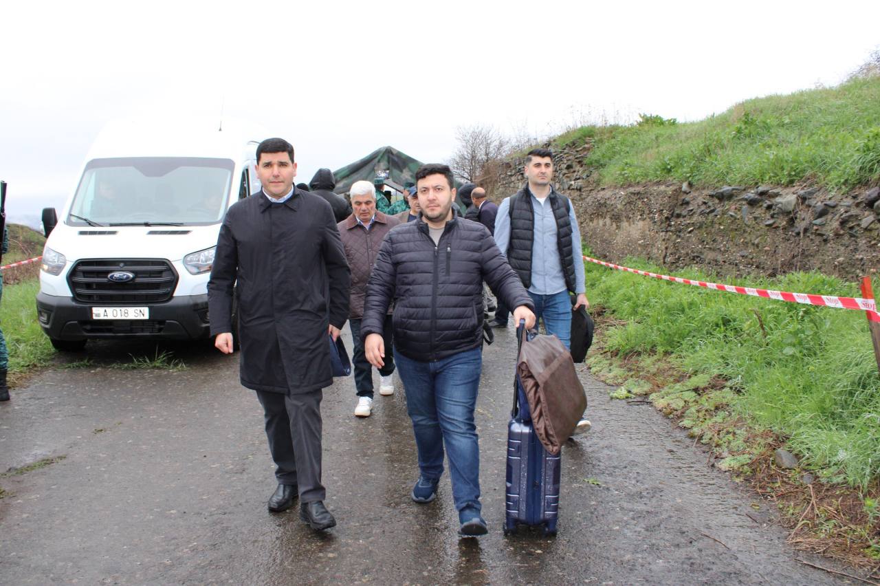 Հայաստանի քաղհասարակության ներկայացուցիչները ժամանել են Ադրբեջան
